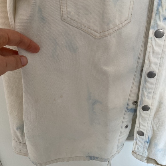 Acid wash Jean jacket - Picture 4 of 4